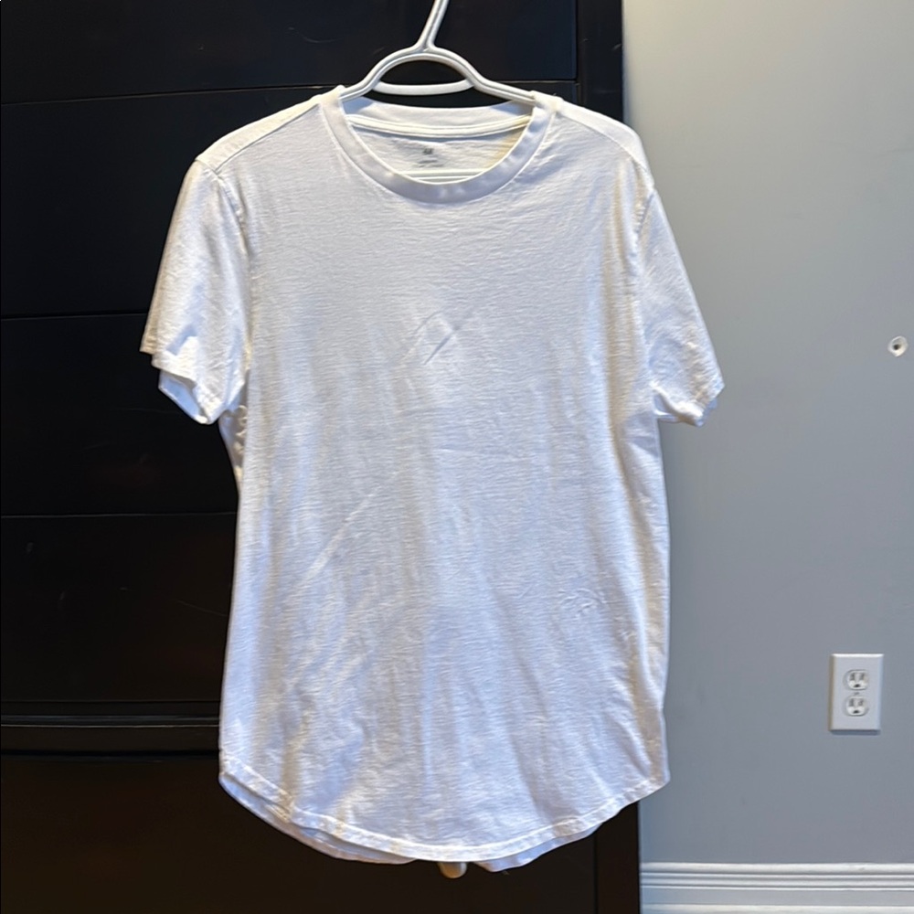 H&M White Short Sleeve Crew Neck Tee